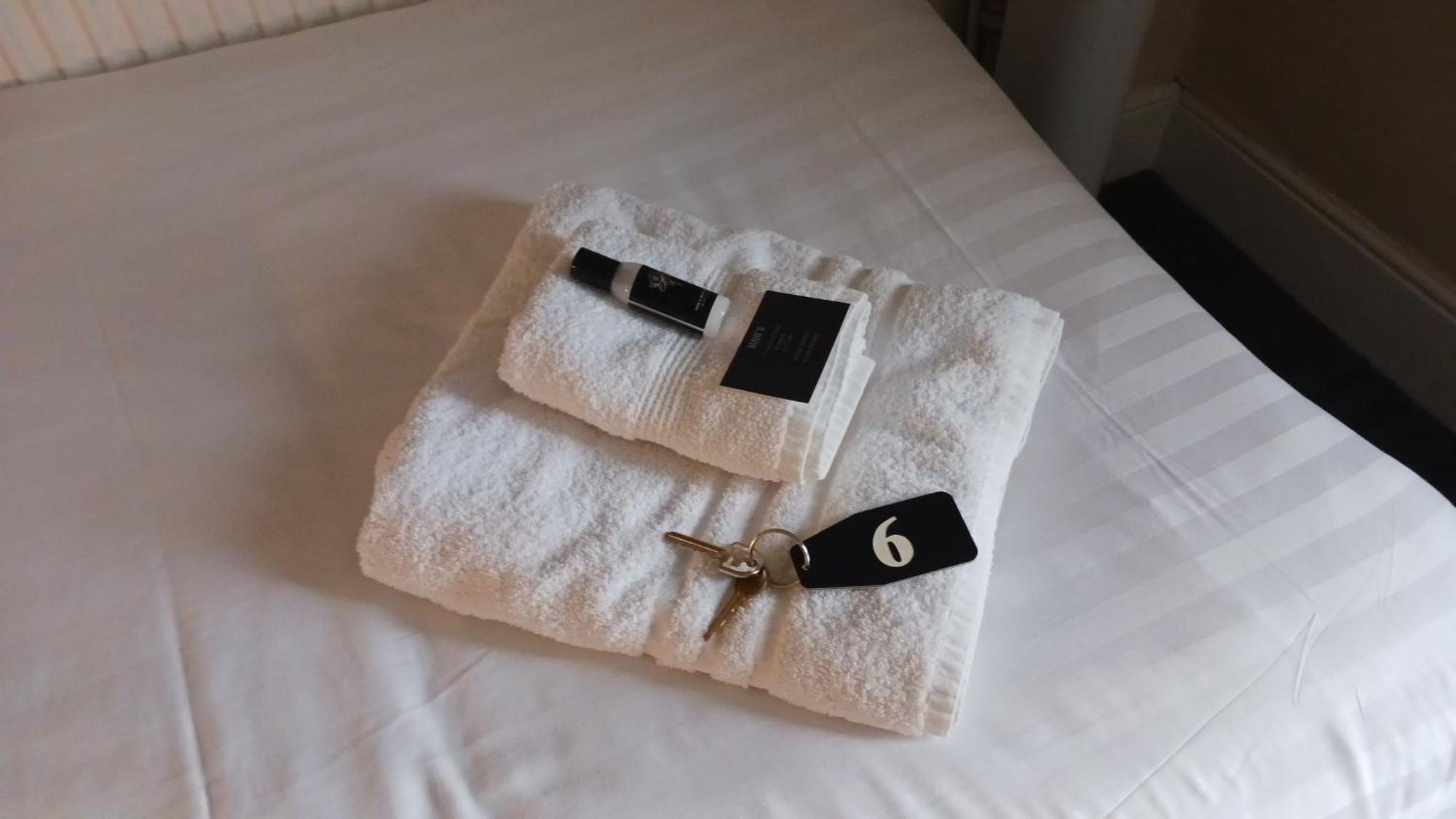 Mair'S Hotel Bridgend  Luaran gambar