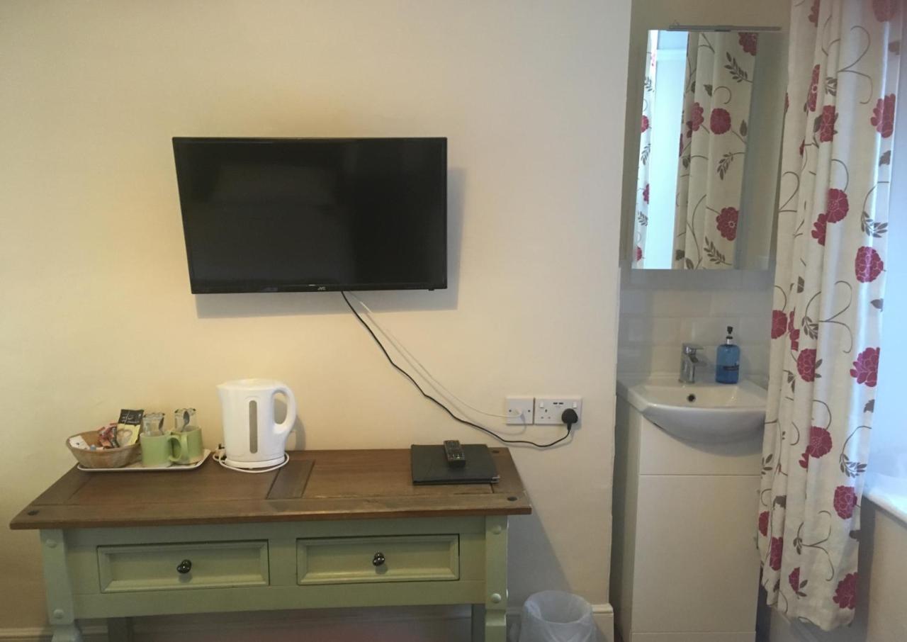 Mair'S Hotel Bridgend  Luaran gambar