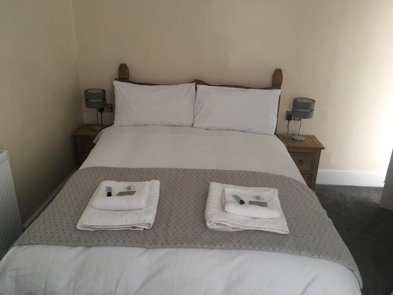 Mair'S Hotel Bridgend  Luaran gambar